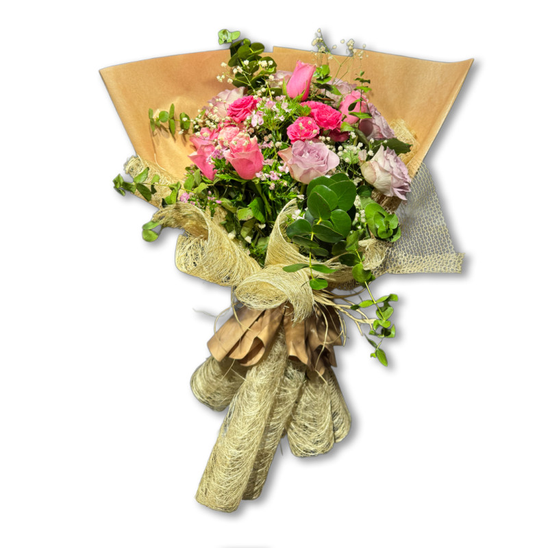 PEMBE ÇARDAK GÜL LİLA GÜL KRAFT BUKET