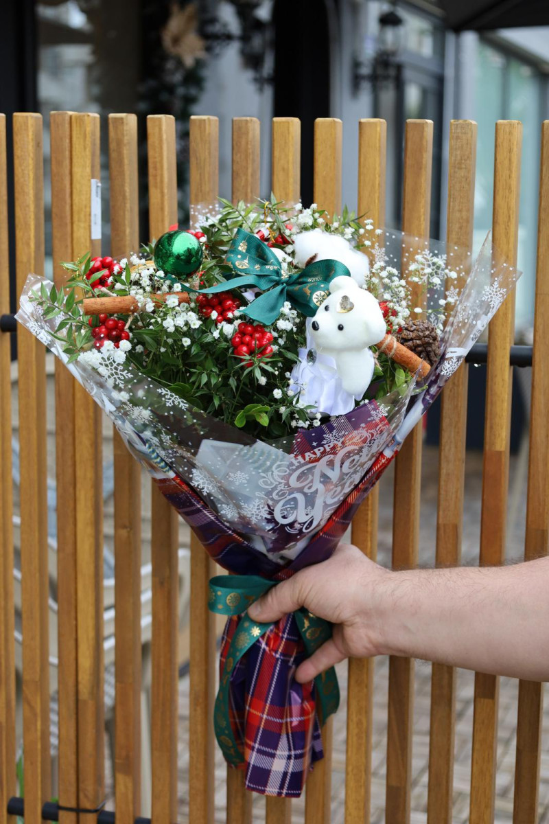 YILBAŞI TEMALI KOKİNA BUKETİ 