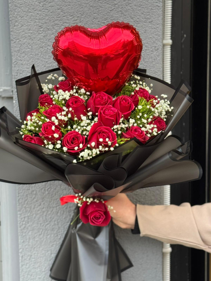 KIRMIZI KALP BALONLU 25 GÜL