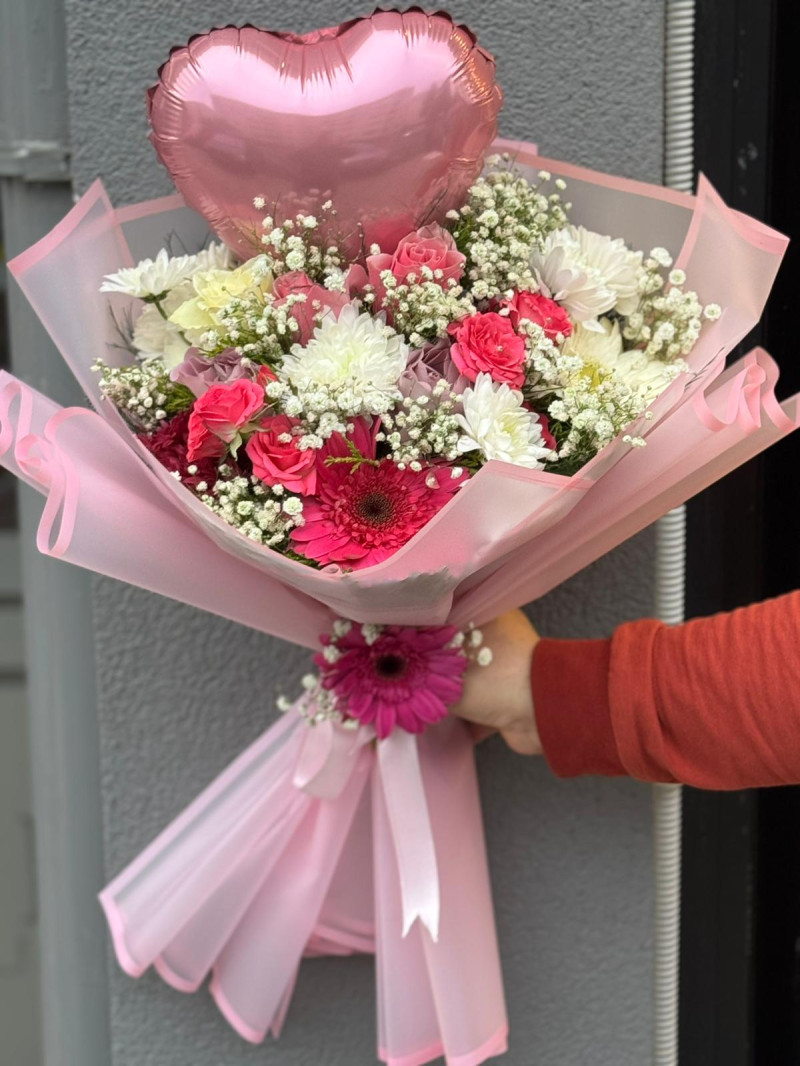 PEMBE KALP BALON BUKETİ